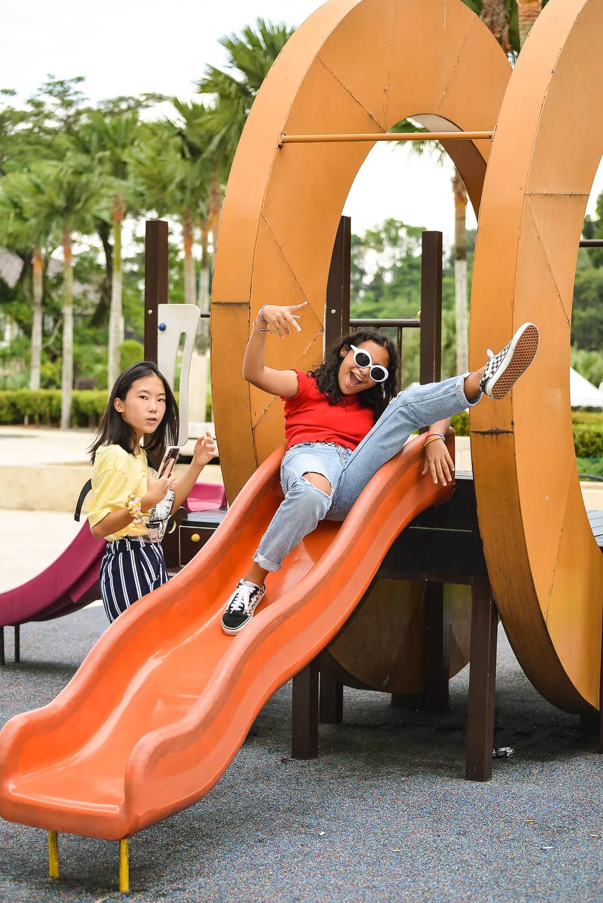 Family & Lifestyle gallery photo 22